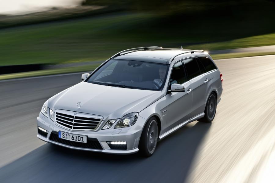  Mercedes-Benz E63 AMG Estate 2009 года  (фото 14 из 23)